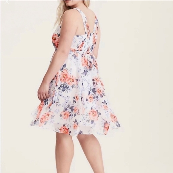 Torrid Floral Print Crinkled Chiffon Tank Dress Sz 2X - Picture 9 of 16